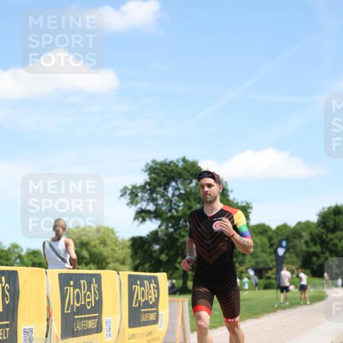 21.06.2026 - Viking Triathlon Michael Strokosch http://msf.ph/oto/9833018 21.06.2026 13:08:32 Laufen 8, 142 meine-sportfotos.de
