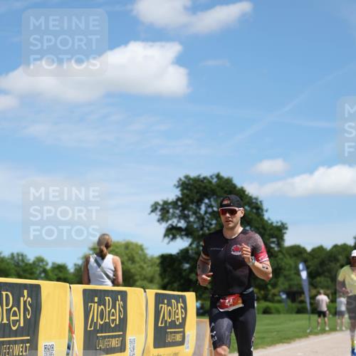 21.06.2026 - Viking Triathlon Michael Strokosch http://msf.ph/oto/9833095 21.06.2026 13:10:01 Laufen 44, 455, 623 meine-sportfotos.de