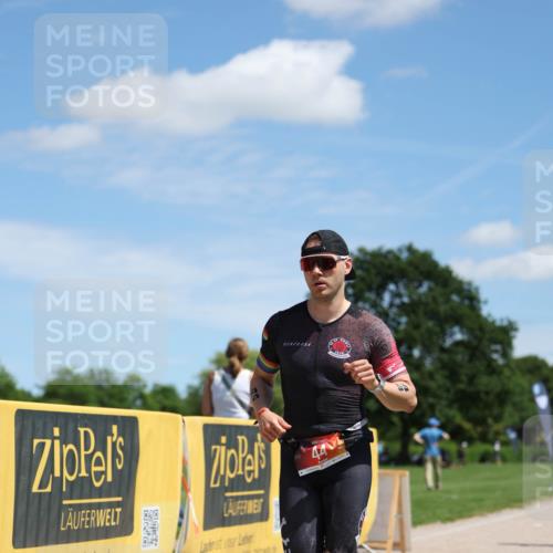 21.06.2026 - Viking Triathlon Michael Strokosch http://msf.ph/oto/9833098 21.06.2026 13:10:02 Laufen 44, 455, 623, 644 meine-sportfotos.de
