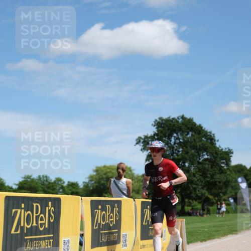 21.06.2026 - Viking Triathlon Michael Strokosch http://msf.ph/oto/9833197 21.06.2026 13:11:18 Laufen 46, 65 meine-sportfotos.de