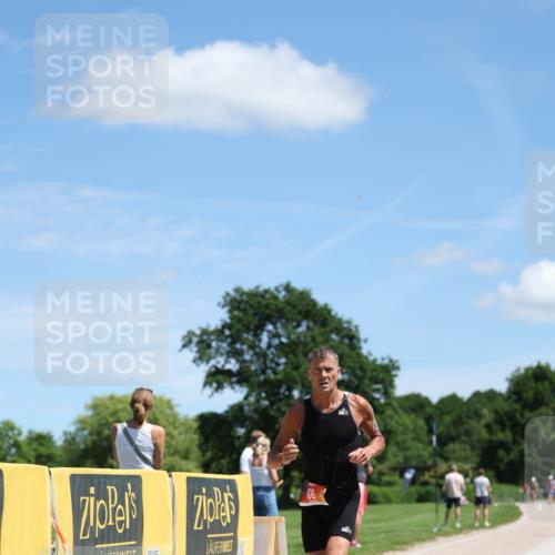 21.06.2026 - Viking Triathlon Michael Strokosch http://msf.ph/oto/9833332 21.06.2026 13:13:19 Laufen 68, 87, 438, 655 meine-sportfotos.de