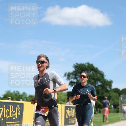 21.06.2026 - Viking Triathlon Michael Strokosch http://msf.ph/oto/9833392 21.06.2026 13:13:49 Laufen 20, 95, 162, 186, 271, 556 meine-sportfotos.de