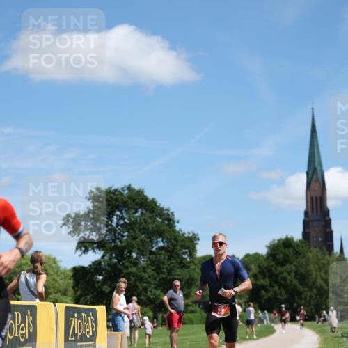 21.06.2026 - Viking Triathlon Michael Strokosch http://msf.ph/oto/9833406 21.06.2026 13:13:59 Laufen 95, 162, 218 meine-sportfotos.de