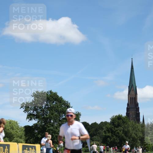 21.06.2026 - Viking Triathlon Michael Strokosch http://msf.ph/oto/9833460 21.06.2026 13:14:42 Laufen 89, 411, 522 meine-sportfotos.de