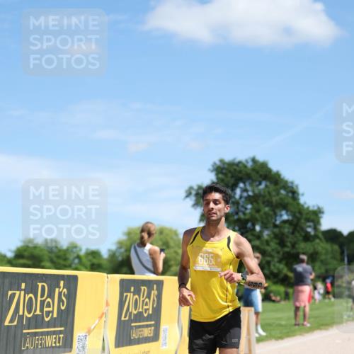 21.06.2026 - Viking Triathlon Michael Strokosch http://msf.ph/oto/9833484 21.06.2026 13:14:58 Laufen 665 meine-sportfotos.de