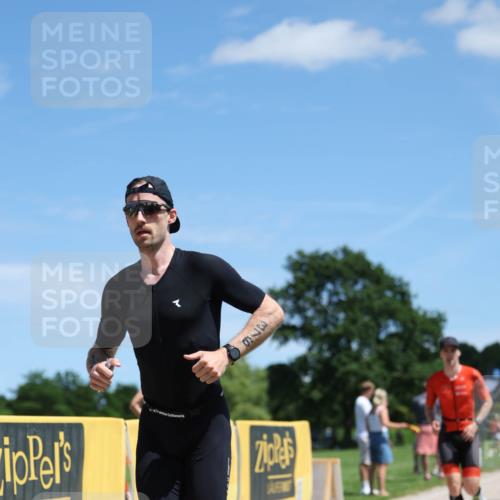 21.06.2026 - Viking Triathlon Michael Strokosch http://msf.ph/oto/9833707 21.06.2026 13:17:57 Laufen 33, 156, 296, 376, 545, 578 meine-sportfotos.de