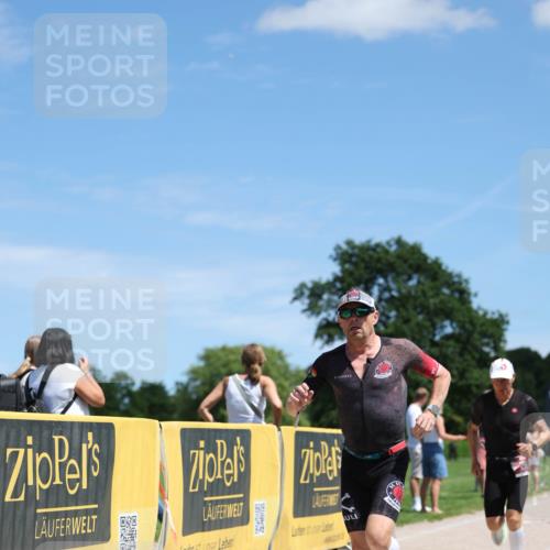 21.06.2026 - Viking Triathlon Michael Strokosch http://msf.ph/oto/9833715 21.06.2026 13:18:01 Laufen 156, 296, 327, 386, 545, 578 meine-sportfotos.de