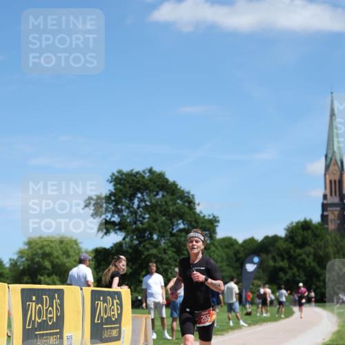 21.06.2026 - Viking Triathlon Michael Strokosch http://msf.ph/oto/9833860 21.06.2026 13:20:07 Laufen 255 meine-sportfotos.de