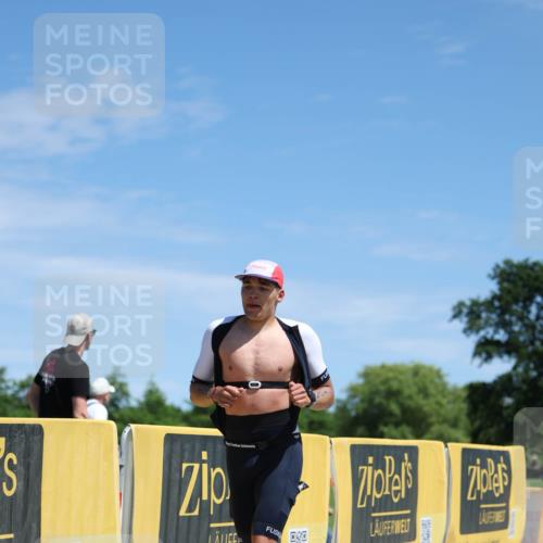 21.06.2026 - Viking Triathlon Michael Strokosch http://msf.ph/oto/9833925 21.06.2026 13:20:59 Laufen 93, 189 meine-sportfotos.de