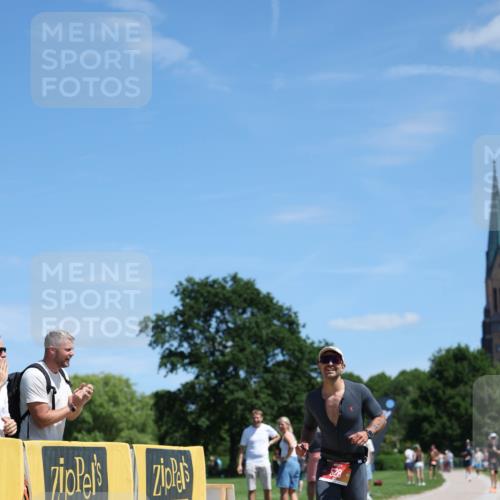 21.06.2026 - Viking Triathlon Michael Strokosch http://msf.ph/oto/9834195 21.06.2026 13:23:19 Laufen 528, 607 meine-sportfotos.de