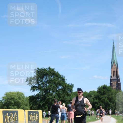 21.06.2026 - Viking Triathlon Michael Strokosch http://msf.ph/oto/9834391 21.06.2026 13:25:32 Laufen 487, 616 meine-sportfotos.de