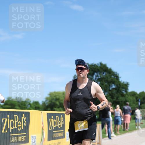 21.06.2026 - Viking Triathlon Michael Strokosch http://msf.ph/oto/9834399 21.06.2026 13:25:35 Laufen 487, 616 meine-sportfotos.de