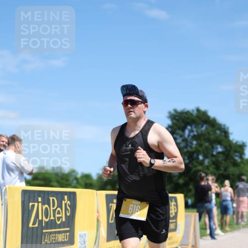 21.06.2026 - Viking Triathlon Michael Strokosch http://msf.ph/oto/9834400 21.06.2026 13:25:35 Laufen 487, 616 meine-sportfotos.de