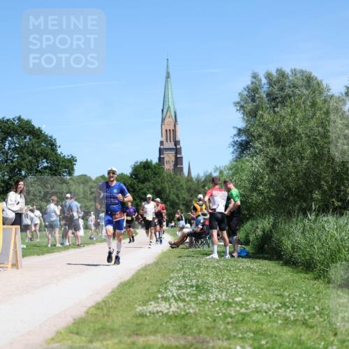 21.06.2026 - Viking Triathlon Michael Strokosch http://msf.ph/oto/9834516 21.06.2026 14:04:16 Laufen 47, 441, 550, 633 meine-sportfotos.de