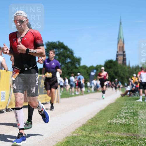21.06.2026 - Viking Triathlon Michael Strokosch http://msf.ph/oto/9834534 21.06.2026 14:04:25 Laufen 14, 47, 171, 550, 653 meine-sportfotos.de