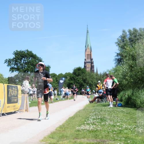 21.06.2026 - Viking Triathlon Michael Strokosch http://msf.ph/oto/9834541 21.06.2026 14:04:33 Laufen 171, 217 meine-sportfotos.de