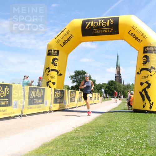 21.06.2026 - Viking Triathlon Michael Strokosch http://msf.ph/oto/9834697 21.06.2026 12:57:01 Laufen 637 meine-sportfotos.de