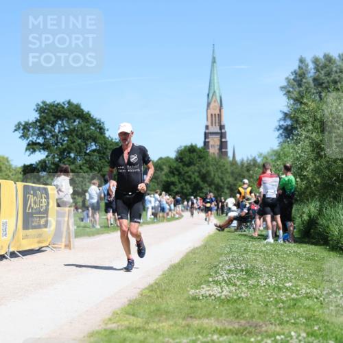 21.06.2026 - Viking Triathlon Michael Strokosch http://msf.ph/oto/9834882 21.06.2026 14:07:11 Laufen 111, 349, 377 meine-sportfotos.de