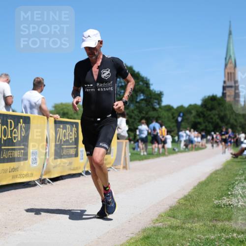 21.06.2026 - Viking Triathlon Michael Strokosch http://msf.ph/oto/9834893 21.06.2026 14:07:13 Laufen 111, 349, 630 meine-sportfotos.de
