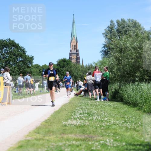 21.06.2026 - Viking Triathlon Michael Strokosch http://msf.ph/oto/9834897 21.06.2026 14:07:20 Laufen 229, 388, 630 meine-sportfotos.de