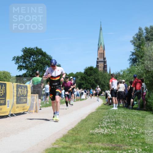 21.06.2026 - Viking Triathlon Michael Strokosch http://msf.ph/oto/9835051 21.06.2026 14:08:07 Laufen 214, 328, 332 meine-sportfotos.de