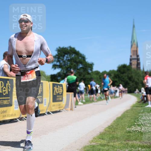 21.06.2026 - Viking Triathlon Michael Strokosch http://msf.ph/oto/9835092 21.06.2026 14:08:17 Laufen 239, 306 meine-sportfotos.de