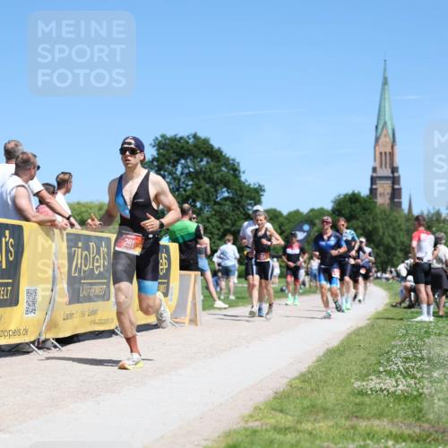 21.06.2026 - Viking Triathlon Michael Strokosch http://msf.ph/oto/9835155 21.06.2026 14:08:42 Laufen 103, 254, 291, 309, 404, 429, 520, 561 meine-sportfotos.de