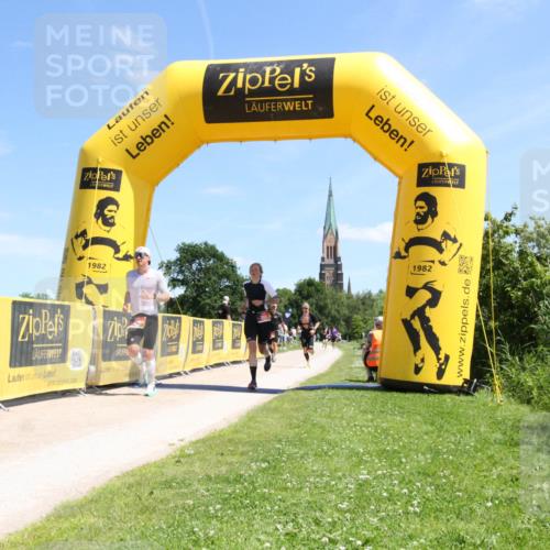 21.06.2026 - Viking Triathlon Michael Strokosch http://msf.ph/oto/9835227 21.06.2026 13:21:16 Laufen 393, 426 meine-sportfotos.de