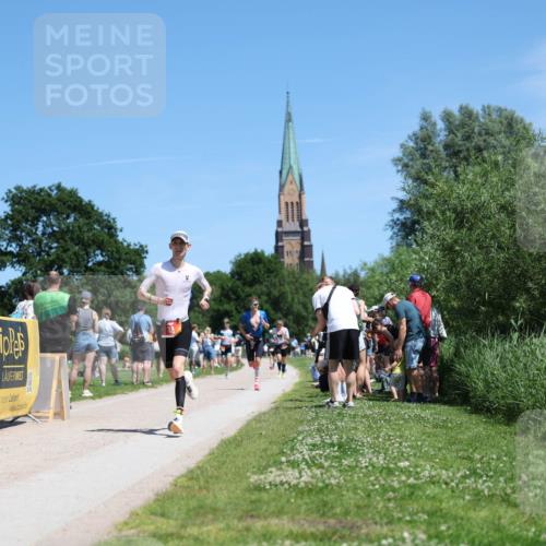 21.06.2026 - Viking Triathlon Michael Strokosch http://msf.ph/oto/9835287 21.06.2026 14:09:27 Laufen 38, 91, 453, 575 meine-sportfotos.de