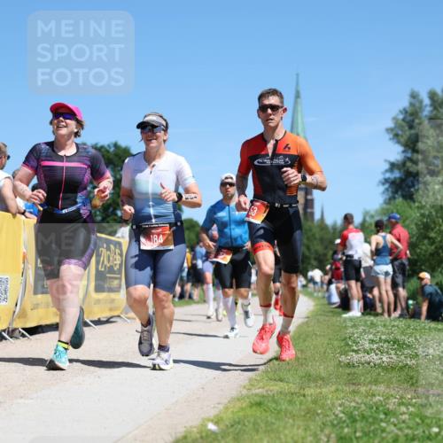 21.06.2026 - Viking Triathlon Michael Strokosch http://msf.ph/oto/9835512 21.06.2026 14:10:42 Laufen 53, 86, 131, 184, 243, 257, 424 meine-sportfotos.de