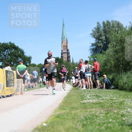 21.06.2026 - Viking Triathlon Michael Strokosch http://msf.ph/oto/9835642 21.06.2026 14:11:26 Laufen 16, 177, 233, 563, 603, 636, 670 meine-sportfotos.de