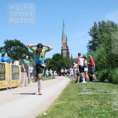 21.06.2026 - Viking Triathlon Michael Strokosch http://msf.ph/oto/9835875 21.06.2026 14:12:48 Laufen 569 meine-sportfotos.de