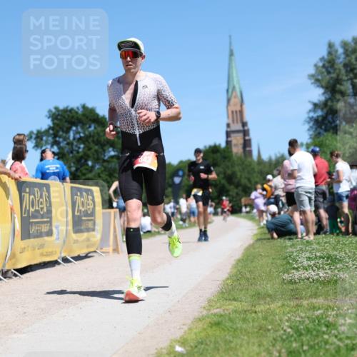 21.06.2026 - Viking Triathlon Michael Strokosch http://msf.ph/oto/9836014 21.06.2026 14:14:03 Laufen 343, 604 meine-sportfotos.de