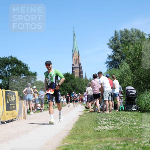 21.06.2026 - Viking Triathlon Michael Strokosch http://msf.ph/oto/9836113 21.06.2026 14:15:26 Laufen 13, 472 meine-sportfotos.de