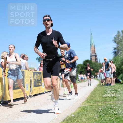 21.06.2026 - Viking Triathlon Michael Strokosch http://msf.ph/oto/9836579 21.06.2026 14:20:41 Laufen 344, 376, 484, 626 meine-sportfotos.de
