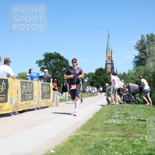 21.06.2026 - Viking Triathlon Michael Strokosch http://msf.ph/oto/9836677 21.06.2026 14:22:21 Laufen 44 meine-sportfotos.de