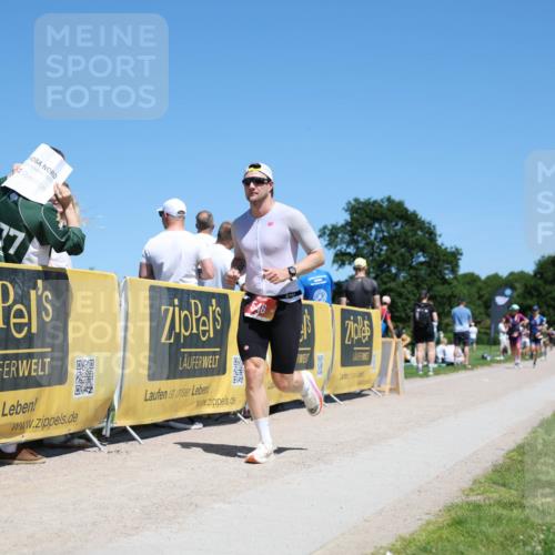21.06.2026 - Viking Triathlon Michael Strokosch http://msf.ph/oto/9836691 21.06.2026 14:22:37 Laufen 474, 546 meine-sportfotos.de