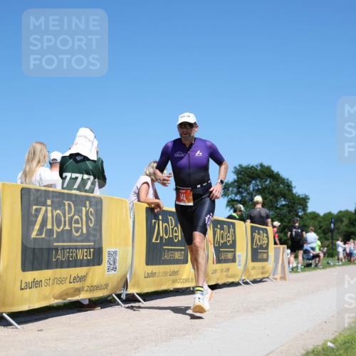 21.06.2026 - Viking Triathlon Michael Strokosch http://msf.ph/oto/9837147 21.06.2026 14:28:02 Laufen 141, 565 meine-sportfotos.de