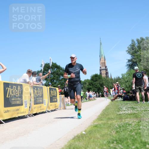 21.06.2026 - Viking Triathlon Michael Strokosch http://msf.ph/oto/9837421 21.06.2026 14:30:03 Laufen 49, 226, 295 meine-sportfotos.de