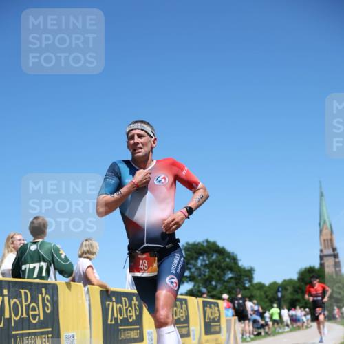 21.06.2026 - Viking Triathlon Michael Strokosch http://msf.ph/oto/9837436 21.06.2026 14:30:11 Laufen 49, 506 meine-sportfotos.de