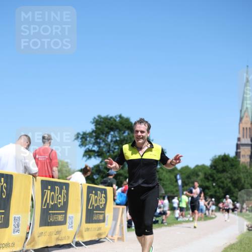 21.06.2026 - Viking Triathlon Michael Strokosch http://msf.ph/oto/9837721 21.06.2026 14:32:33 Laufen 392, 502 meine-sportfotos.de