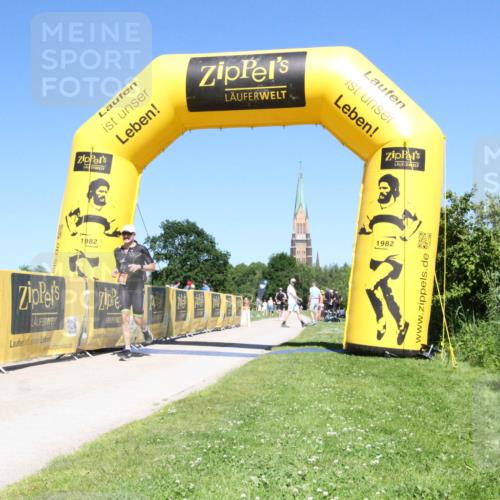 21.06.2026 - Viking Triathlon Michael Strokosch http://msf.ph/oto/9839219 21.06.2026 15:44:10 Laufen 398 meine-sportfotos.de