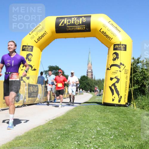21.06.2026 - Viking Triathlon Michael Strokosch http://msf.ph/oto/9839239 21.06.2026 15:45:05 Laufen 295, 445, 629 meine-sportfotos.de