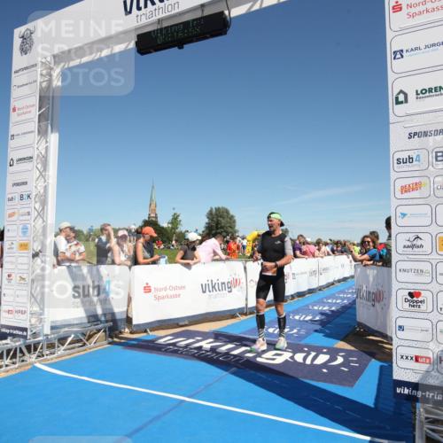 21.06.2026 - Viking Triathlon Michael Strokosch http://msf.ph/oto/9839440 21.06.2026 15:17:09 Ziel  meine-sportfotos.de