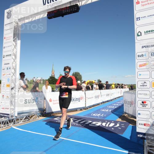 21.06.2026 - Viking Triathlon Michael Strokosch http://msf.ph/oto/9839635 21.06.2026 15:42:40 Ziel 300 meine-sportfotos.de