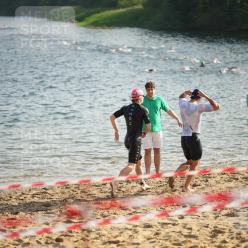 21.06.2026 - 29. Vierlanden-Triathlon LAZAROV Photography http://msf.ph/oto/9839736 21.06.2026 08:10:26 Schwimmen  meine-sportfotos.de