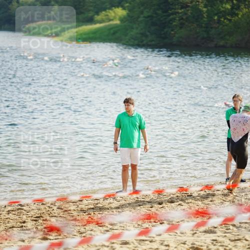 21.06.2026 - 29. Vierlanden-Triathlon LAZAROV Photography http://msf.ph/oto/9839740 21.06.2026 08:10:38 Schwimmen  meine-sportfotos.de