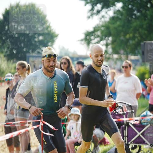 21.06.2026 - 29. Vierlanden-Triathlon LAZAROV Photography http://msf.ph/oto/9839764 21.06.2026 08:35:29 Schwimmen 23, 49, 79 meine-sportfotos.de