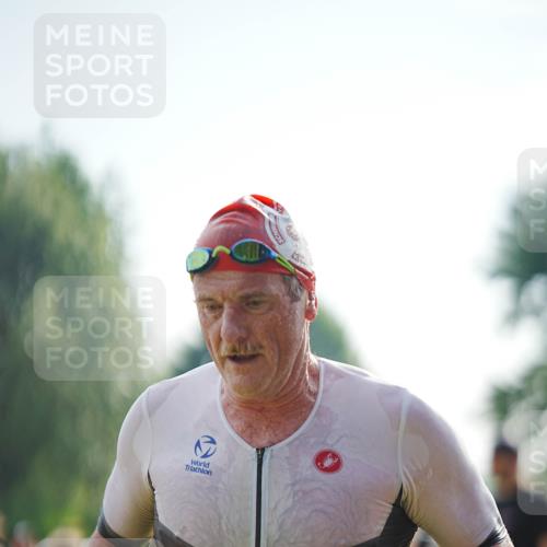 21.06.2026 - 29. Vierlanden-Triathlon LAZAROV Photography http://msf.ph/oto/9839780 21.06.2026 08:36:51 Schwimmen 207, 211 meine-sportfotos.de