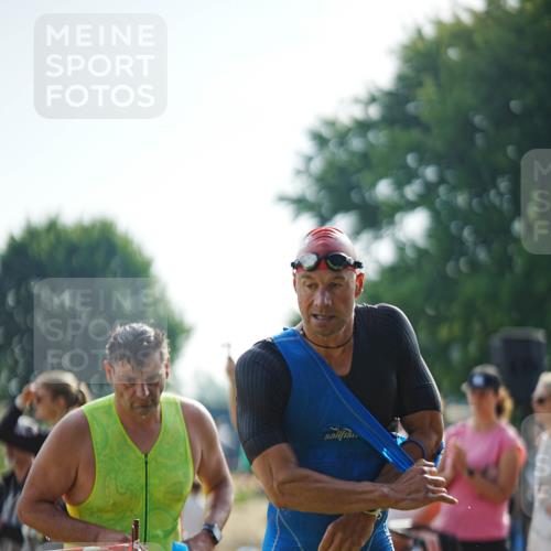 21.06.2026 - 29. Vierlanden-Triathlon LAZAROV Photography http://msf.ph/oto/9839816 21.06.2026 08:39:25 Schwimmen 32, 166, 212 meine-sportfotos.de